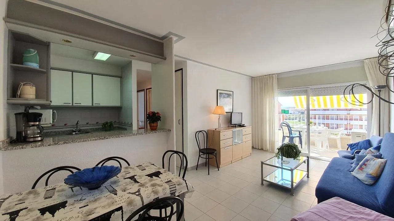 Blau Mar B 38 Apartment L'Estartit 0*,  Spain